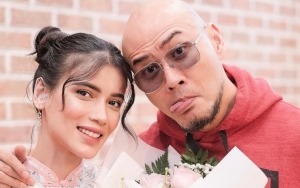 Wajah Deddy Corbuzier Dan Sabrina Chairunnisa Jadi Parodi Poster Film 'Ironi Man'