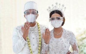 Ramal Aurel Nyonya Atta Halilintar Cepat Hamil dan Punya 8 Anak, Wanita Indigo Dikritik Soal Ini