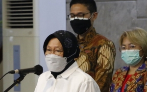 Mensos Risma Ungkap Dampak Parah Banjir di NTT dan Curhat Sempat Dimarahi Warga