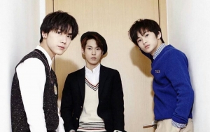 Mark, Doyoung dan Ten NCT Live Bareng Umbar Foto-Foto Cupu di Masa Lalu
