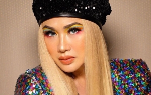 Punya Anak Cowok Keren, Titi DJ Gercep Ajukan Jadi Brand Ambassador Produk