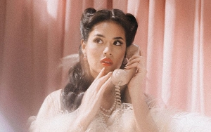 Raisa Ceritakan Susahnya Terlepas dari Bayang-bayang Masa Lalu Lewat 'Kutukan Cinta Pertama'