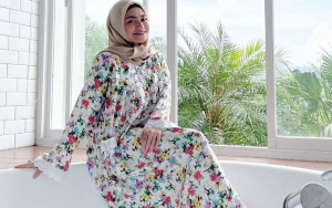 Nathalie Holscher Puasa Ramadhan Perdana Sejak Mualaf, Beber Kisah Nyaman Pakai Kerudung Gegara FTV