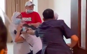 Ogah Diam Saja, Istri Penganiaya Perawat RS di Palembang Bongkar Kelalaian dan Sikap Ketus Korban