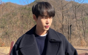 Doyoung NCT Bak Laporan Kegiatan ke Pacar Kala Pamer Foto Bangun Tidur