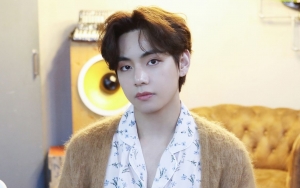 V BTS Bagikan Cuplikan Lagu Baru, Bakal Disertakan di Mixtape?