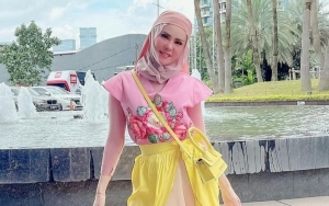 15 Tahun 'Dimusuhi' Karena Pindah Agama, Angel Lelga Ungkap Hubungan dengan Ibu Hingga Bahas Puasa