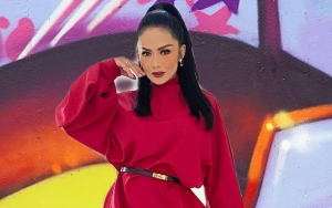Krisdayanti Dipuji Tampil Cantik dan Salihah Kala Foto Kenakan Hijab, Diminta Tak Dilepas