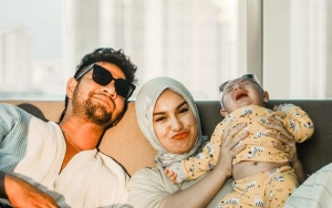 Ammar Zoni Bagi Foto Lawas Irish Bella, Makin Plek Ketiplek Dengan Wajah Sang Anak?