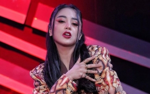 Bikin Ngakak, Dewi Persik Sampai Syok Terdiam Dengar Lagu yang Dinyanyikan Andre Taulany Cs