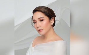 Gucci Queen, Nagita Bumil Cantik Pakai Gaun 'Taplak' dan OOTD Funky Harga Selangit