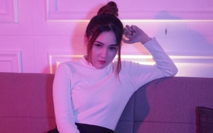 Nella Kharisma Pamer Baby Bump Saat Senam Hamil, Aura Bumil Makin Cantik