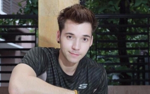 Unggah Foto Bareng Buah Hati, Stefan William Singgung Soal Urus Anak
