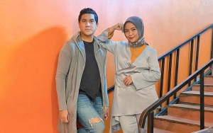 Dikirim Paket Celana Dalam, Pernikahan Tantri Kotak Retak? 