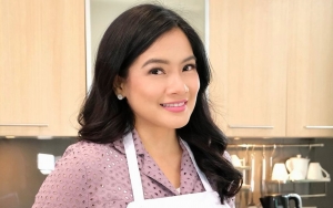 Titi Kamal Pamer Foto Lawas Bareng Sederet Pemain Film Hits Ini, Wajah 'Menolak Tua' Jadi Buah Bibir