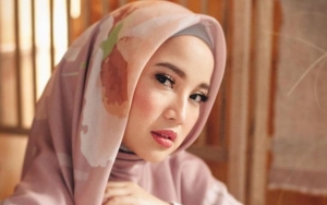 Chacha Frederica Dihujat Usai Posting Salat Tarawih, Model Mukena Jadi Sorotan