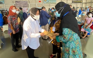 Mensos Risma Terima Anak Awak Kapal KRI Nanggala-402 Bekerja Di Kemensos