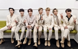 BTS Punya Dua Member Tersembunyi?