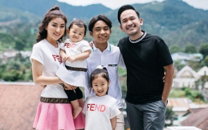 Tak Bisa Jauh Dari Anak, Sarwendah Boyong Satu Keluarga Ke Bali Pakai Pesawat Pribadi