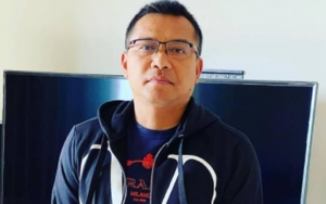 Anang Hermansyah Ungkap Pengalaman Pertama Salat Ied di Dubai, Azriel Ngaku Salfok Pemandangan Ini
