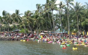 Sempat Dibuka Terbatas Hari Ini, Pengunjung Ancol yang Sudah   Masuk Diminta Kembali Keluar