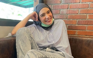 Disentil Soal Arya Saloka Tak Pernah Lepas Cincin Nikah Sinetron, Putri Anne Langsung Pasang Badan