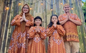 Akhirnya Bisa Libur Lebaran Bareng Keluarga, Indra Bekti Sampaikan Ungkapan Ini Untuk Sang Istri