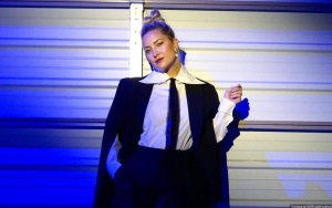Kate Hudson Bakal Ramaikan Sekuel 'Knives Out' Bareng Kathryn Hahn Hingga Dave Bautista