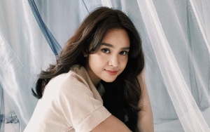 Sempat Salah Tingkah Saat Dipuji, Michelle Ziudith Bilang Begini Akhirnya Foto Bareng Ariel NOAH