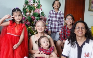 Joanna Alexandra Akhirnya Senyum Perdana di Ultah Putri Kecil, Sosok Raditya Oloan 'Hadir'
