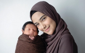 Nadya Mustika Diprotes Cara Pangku Bikin Kepala Bayi Rizki DA 'Nggantung', Iis Dahlia Ikut Komentar?