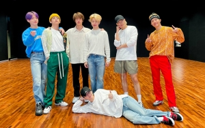 BTS Banjir Pujian Lewat Performance Keren 'Butter' di 'The Late Show with Stephen Colbert'