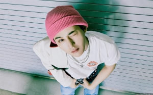 B.I Rilis Tampilkan Aura Mellow Di Pinggir Pantai Dalam Teaser Lirik Lagu Comeback 'Illa Illa'