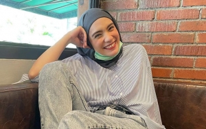 Usai Kutip Ayat Al-Qur'an, Putri Anne Kini Sentil Agar Tak Urusi Soal Hidupnya ke Denny Darko?