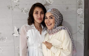 Ayu Ting Ting Digosipkan dengan Andre Taulany, Sang Ibunda Minta Berserah Diri