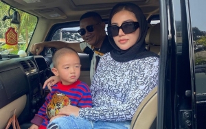 Mulia Banget, Anak Bella Shofie Nangis Kejer Gara-gara Tak Sempat Beri Uang ke Badut Pinggir Jalan