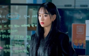 Bikin Terpukau, JTBC Akhirnya Bagikan BTS Ryu Hye Young sebagai Kang Dan di 'Law School'