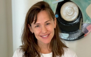 Jennifer Garner Ikut Bahagia Dengan Hubungan Ben Affleck dan Jennifer Lopez