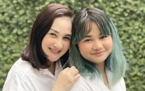 Putri Sulung Ultah ke-18 Tahun, Ungkapan Hati Mona Ratuliu di Potret Lawas Bikin Berkaca-kaca