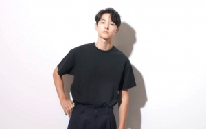 Kebiasaan Masyarakat Umum Ini Bikin Song Joong Ki Bingung