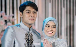 Unfollow Rizki DA, Lesty Kejora Akhirnya Perdana Pamer Foto Lamaran Mesra Bareng Rizky Billar