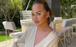 Disebut Telah Menghina Courtney Stodden, Chrissy Teigen Minta Maaf