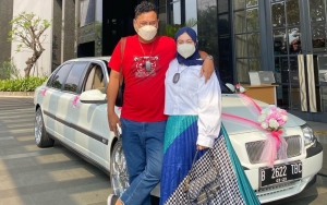 Astrid Langsung Pasang Badan Saat Denise Chariesta Sebarkan Foto Uya Kuya Bareng Cewek Lain