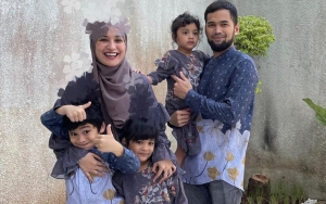 Teuku Wisnu Rekam Si Putra Sulung Jadi Imam Salat, Shireen Sungkar dan Netizen Malah Salfok Ini