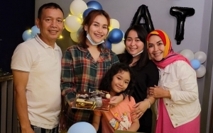 Ayah Ayu Ting Ting Soal Haters: Tempatnya di Neraka Jahanam