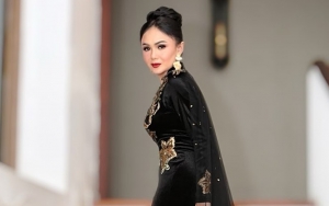 Pengakuan Yuni Shara Temani Anak Nonton Film Porno Banjir Kritik