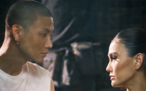 Diisukan Urus Nikah Ke KUA, Intip 7 Potret Kedekatan Agnez Mo dan Adam Rosyadi