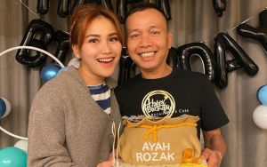 Statement Ayah Rozak Soal Syarat Calon Suami Ayu Ting Ting Jadi Perdebatan, Kenapa?