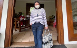 Rumah Masa Kecil Melly Goeslaw Terancam Digusur, Terungkap Kenangan Manis Ini