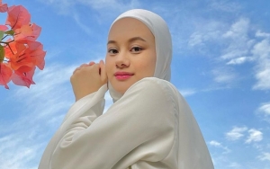 Belum Genap Sebulan Melahirkan, Dinda Hauw Ngakak Dikira Sudah Hamil Lagi